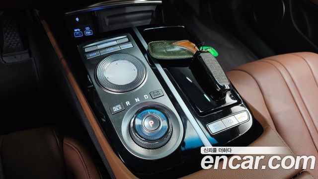 Genesis G80 (RG3) Gasoline 2.5 Turbo 2WD 2022 — фото 9