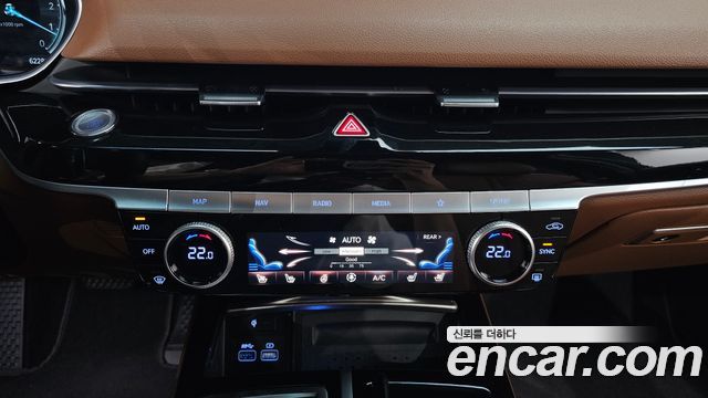 Genesis G80 (RG3) Gasoline 2.5 Turbo 2WD 2022 — фото 19