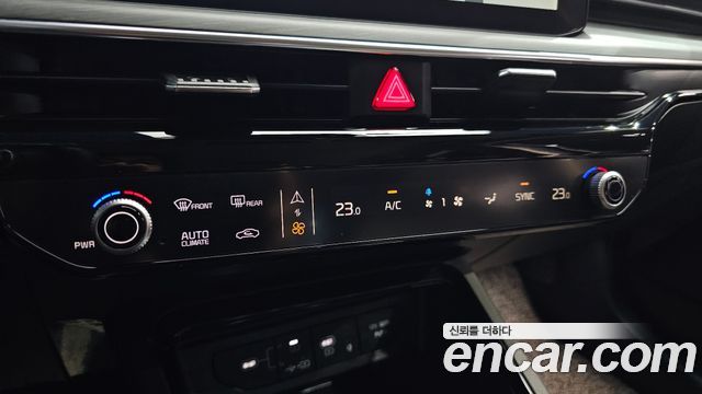 Kia K5 (III) 1.6 Turbo Noblesse 2025 — фото 19