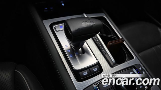 Genesis G80 3.8 GDI AWD Prestige 2018 — фото 9
