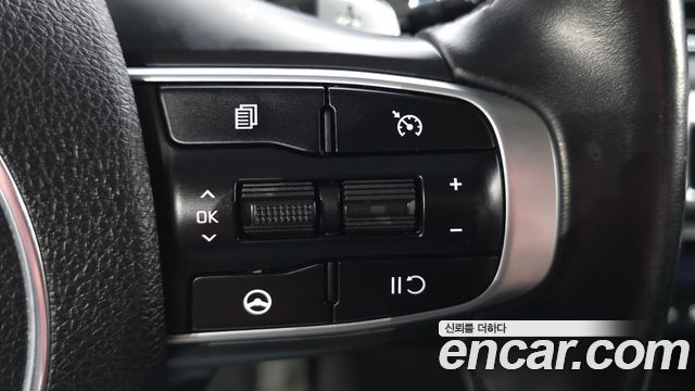 Kia K5 (III) 2.0 Prestige 2021 — фото 19
