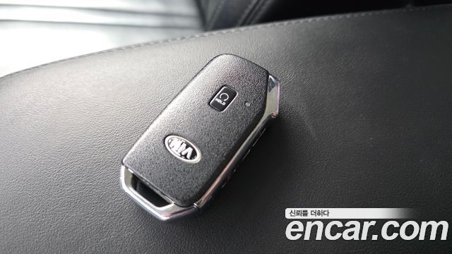 Kia K5 (III) 2.0 Prestige 2021 — фото 32
