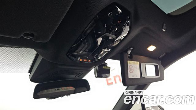 BMW iX xDrive50 Sports Plus 2022 — фото 35