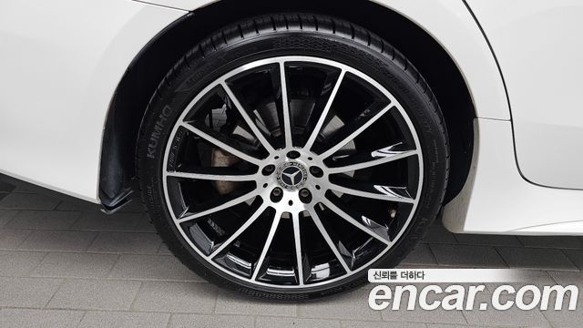 Mercedes-Benz CLS-Class (C257) CLS400d 4MATIC AMG Line 2019 — фото 5