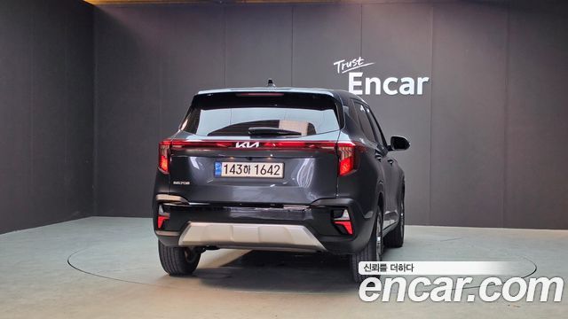Kia Seltos Gasoline 2.0 2WD Prestige 2023 — фото 4