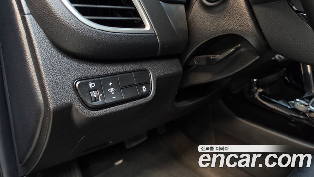 Kia Seltos Gasoline 2.0 2WD Prestige 2023 — фото 19