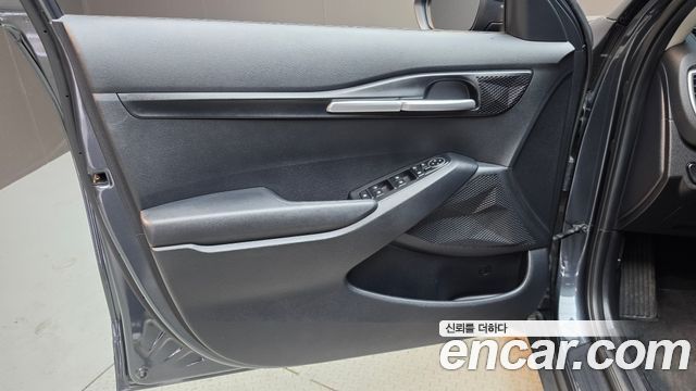 Kia Seltos Gasoline 2.0 2WD Prestige 2023 — фото 24