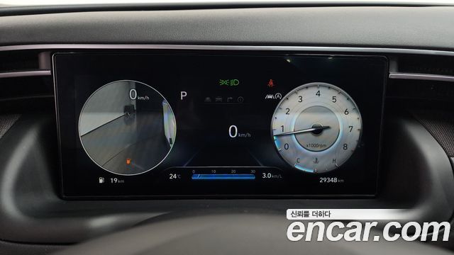 Hyundai Tucson (NX4) Gasoline 1.6 Turbo 4WD Inspiration 2023 — фото 8