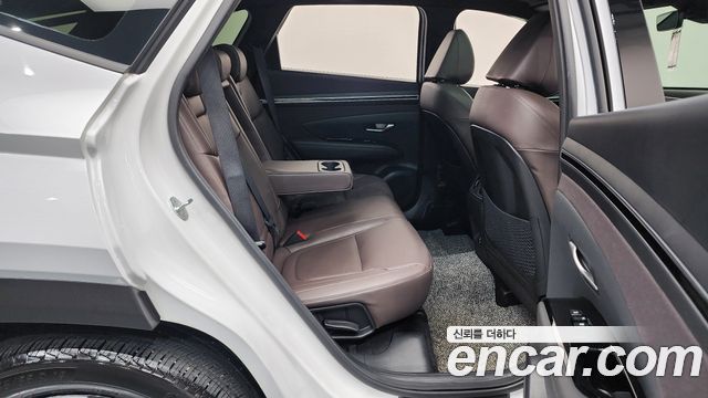 Hyundai Tucson (NX4) Gasoline 1.6 Turbo 4WD Inspiration 2023 — фото 11