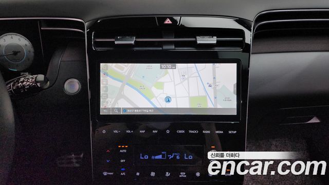 Hyundai Tucson (NX4) Gasoline 1.6 Turbo 4WD Inspiration 2023 — фото 12