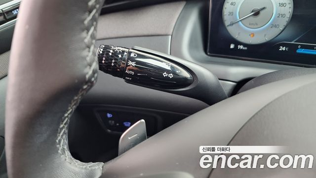 Hyundai Tucson (NX4) Gasoline 1.6 Turbo 4WD Inspiration 2023 — фото 29