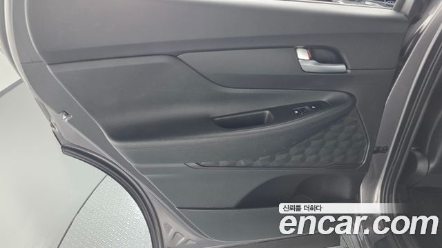 Hyundai Santa Fe Diesel 2.2 4WD Exclusive 2023 — фото 25