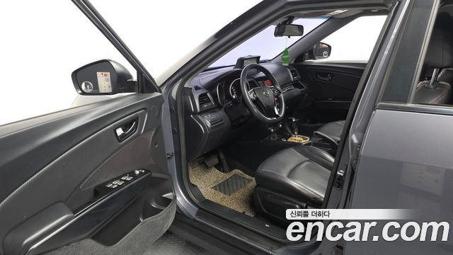 KG Mobility (SsangYong) Tivoli Air Diesel IX 2WD 2016 — фото 10