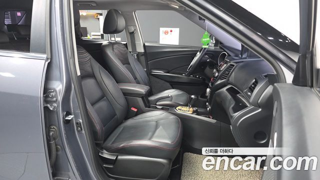 KG Mobility (SsangYong) Tivoli Air Diesel IX 2WD 2016 — фото 11