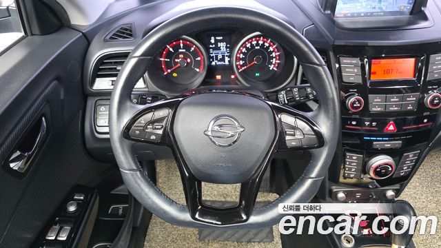 KG Mobility (SsangYong) Tivoli Air Diesel IX 2WD 2016 — фото 13