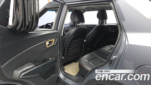KG Mobility (SsangYong) Tivoli Air Diesel IX 2WD 2016 — фото 26