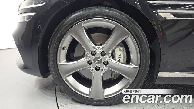 Genesis G80 (RG3) Gasoline 2.5 Turbo AWD 2024 — фото 5
