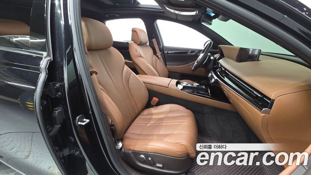 Genesis G80 (RG3) Gasoline 2.5 Turbo AWD 2024 — фото 26