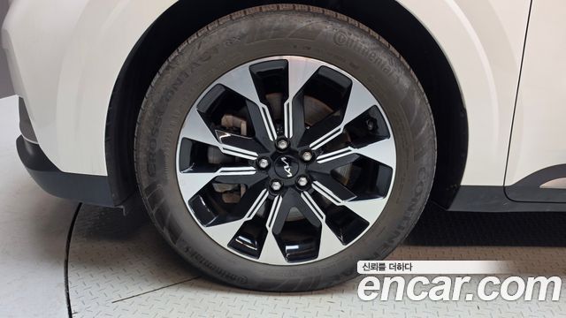 Kia Carnival (IV) Gasoline 9-Seater Signature 2023 — фото 5