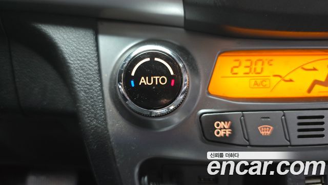 KG Mobility (SsangYong) Korando C 2.0 Adventure 60th Edition 4WD 2015 — фото 27