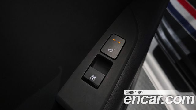 Kia Niro Prestige 2023 — фото 19