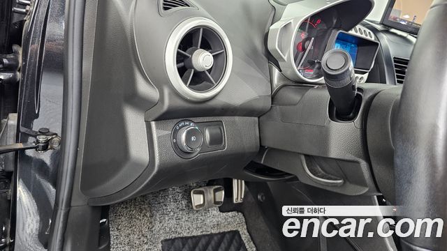 Chevrolet Aveo Hatchback 1.4 Turbo RS 2015 — фото 17