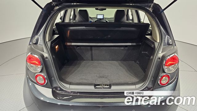 Chevrolet Aveo Hatchback 1.4 Turbo RS 2015 — фото 20