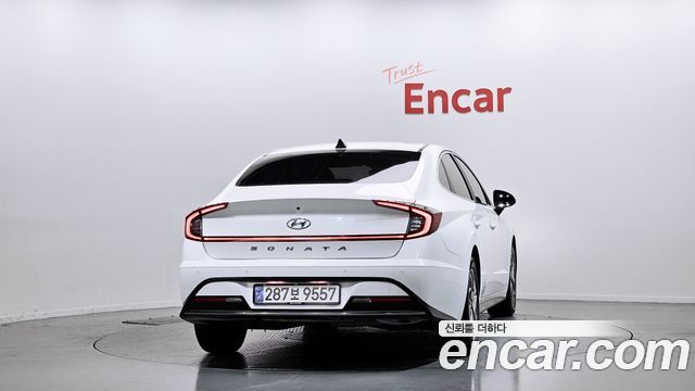 Hyundai Sonata (DN8) 2.0 Premium 2021 — фото 4