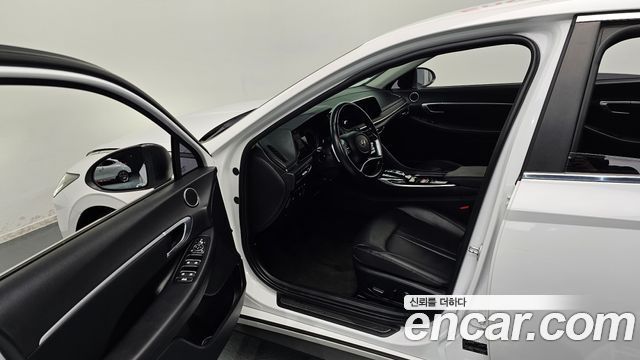 Hyundai Sonata (DN8) 2.0 Premium 2021 — фото 10