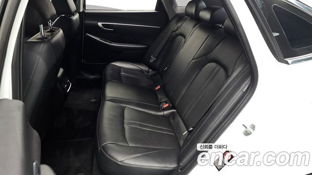 Hyundai Sonata (DN8) 2.0 Premium 2021 — фото 12
