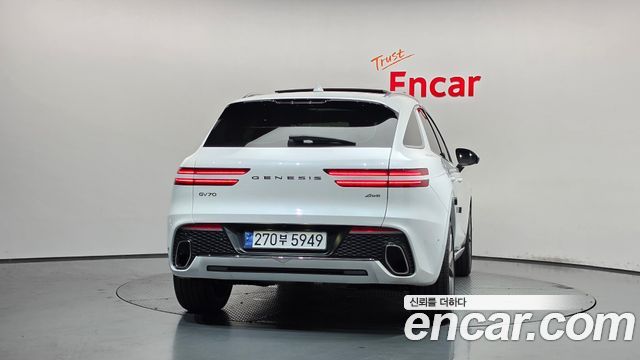 Genesis GV70 3.5T Gasoline AWD 2023 — фото 4