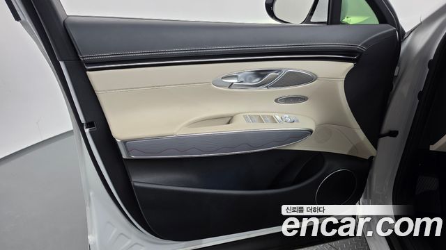 Genesis GV70 3.5T Gasoline AWD 2023 — фото 24