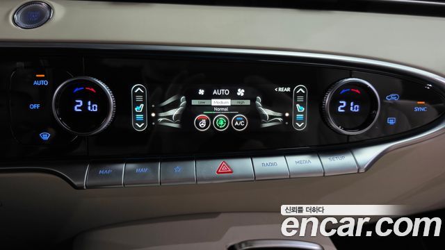 Genesis GV70 3.5T Gasoline AWD 2023 — фото 33