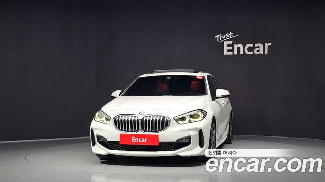BMW 1 Series (F40) 120i M Sports 2022 — фото 3