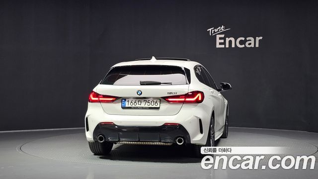 BMW 1 Series (F40) 120i M Sports 2022 — фото 4