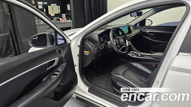 Hyundai Sonata (DN8) 2.0 LPG(rental car) Style 2020 — фото 10