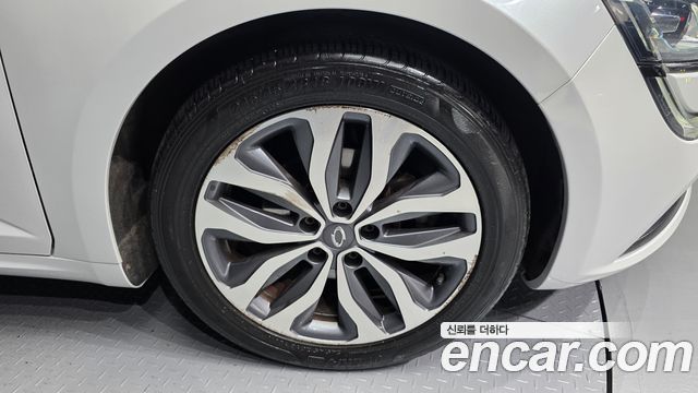 Renault Korea SM6 2.0 GDe LE 2016 — фото 21