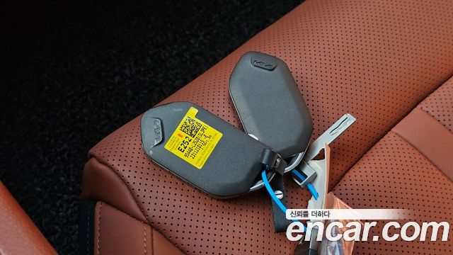 Kia K5 (III) 1.6 Turbo Noblesse 2024 — фото 32