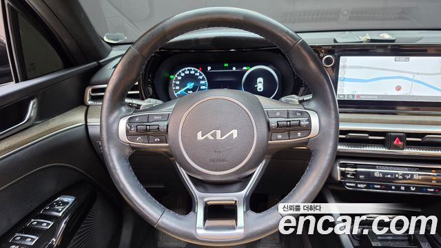 Kia K5 Hybrid (III) Noblesse 2023 — фото 13