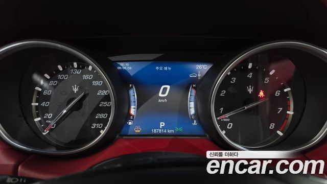 Maserati Levante 3.0 AWD GranLusso 2018 — фото 8