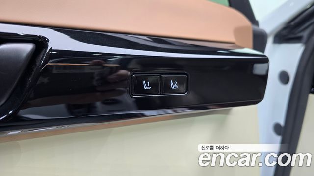 Hyundai Grandeur Hybrid (GN7) Calligraphy 2023 — фото 32