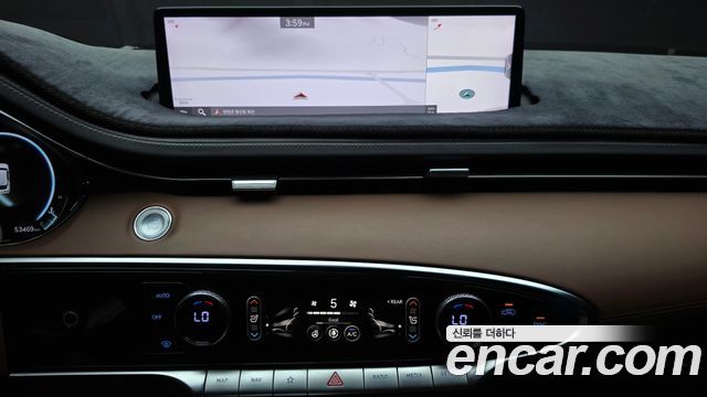 Genesis GV70 2.5T Gasoline 2WD 2023 — фото 13