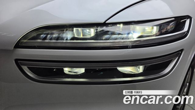 Genesis GV70 2.5T Gasoline 2WD 2023 — фото 22