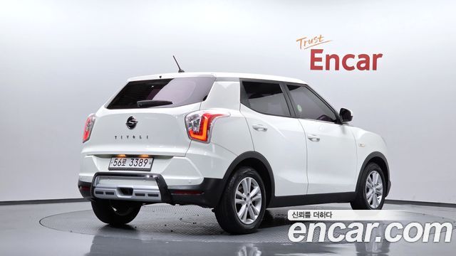 KG Mobility (SsangYong) Tivoli TX 2WD 2015 — фото 2