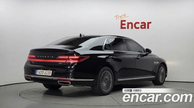 Genesis G90 3.8 AWD Luxury 2021 — фото 2