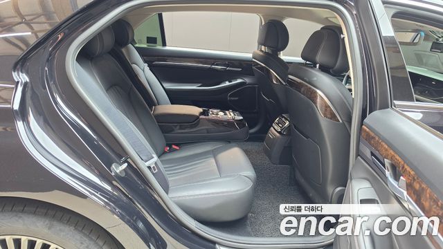 Genesis G90 3.8 AWD Luxury 2021 — фото 11