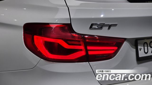 BMW 3 Series GT (F34) GT 320d 2018 — фото 23