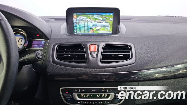 Renault Korea SM3 Neo SE Plus 2015 — фото 14
