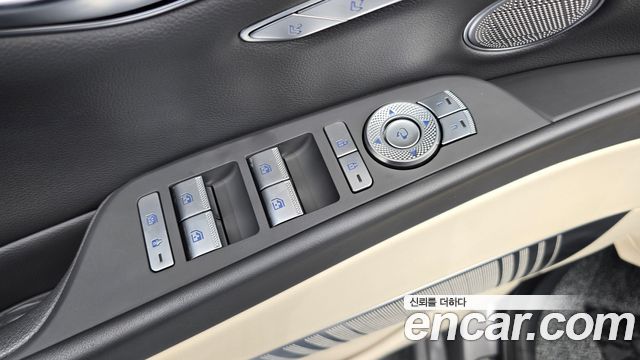Genesis G80 (RG3) Gasoline 3.5 Turbo AWD 2023 — фото 30