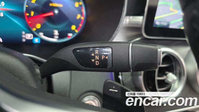 Mercedes-Benz C-Class (W205) C200 AMG Line 2021 — фото 9